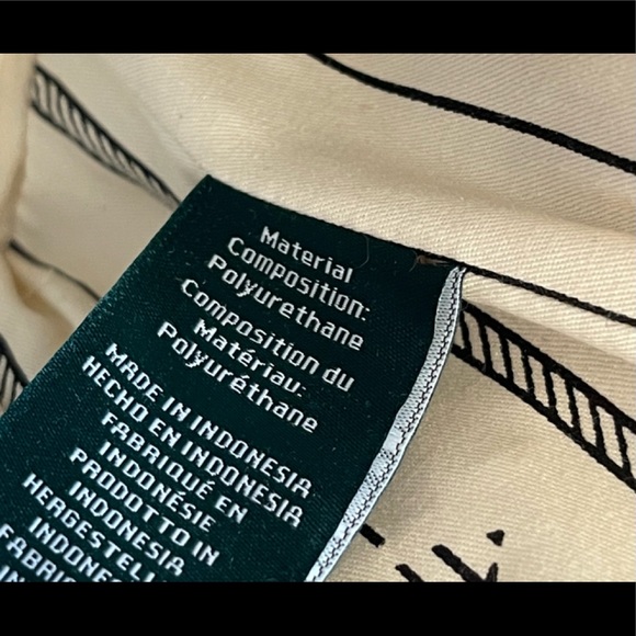 Pretty Lauren by Ralph Lauren Colorful Wristlet. - Picture 11 of 12